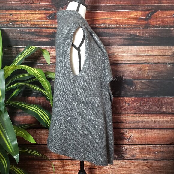 Eddie Bauer L Angora Rabbit Blend Draped Sweater Vest Gray Cable Knit - Picture 3 of 11